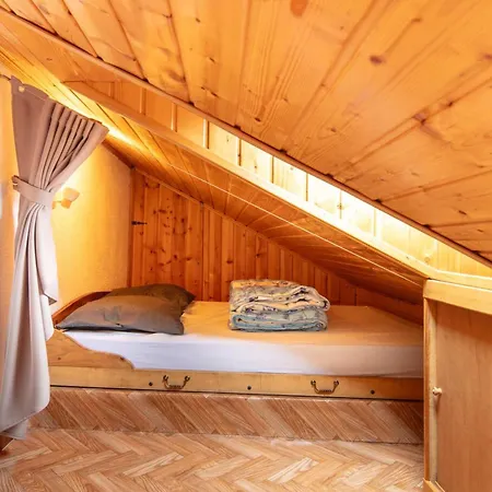 Les Visons 1 By Interhome